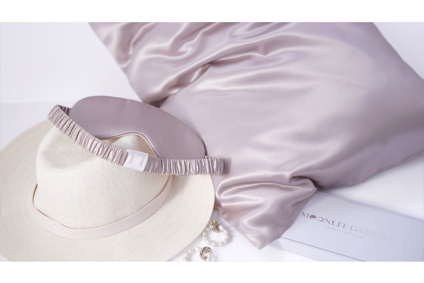 MOONLIT GARDEN 22 Momme Mulberry Silk Pillowcase & Sleep Mask Taro-Milk Set